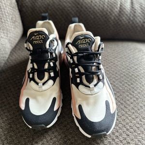 Nike Air Max 270 React Coral Black Trainers Size USA 9 AT6174-006 Women